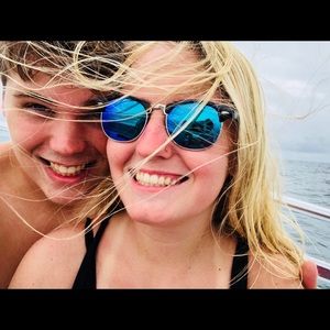 Meet your Posher, Alyssa